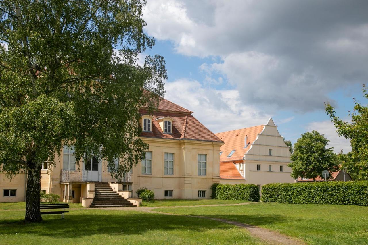 Gaestehaus Reckahn Der Rochow Akademie 外观 照片