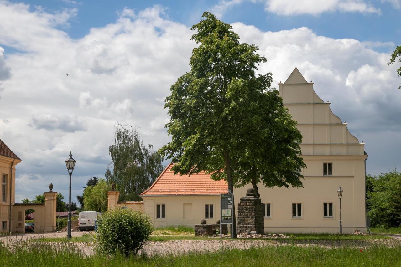 Gaestehaus Reckahn Der Rochow Akademie 外观 照片