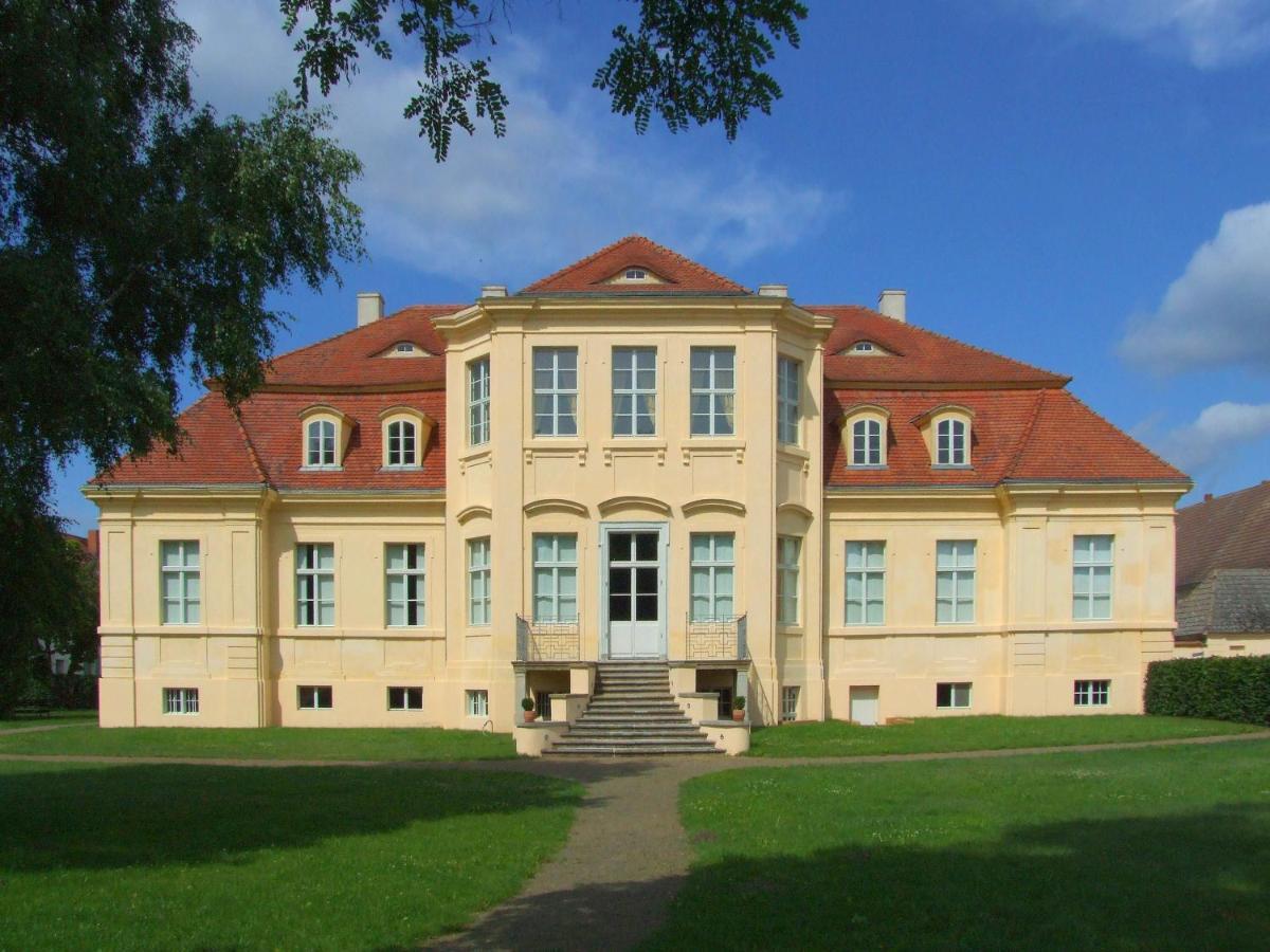 Gaestehaus Reckahn Der Rochow Akademie 外观 照片